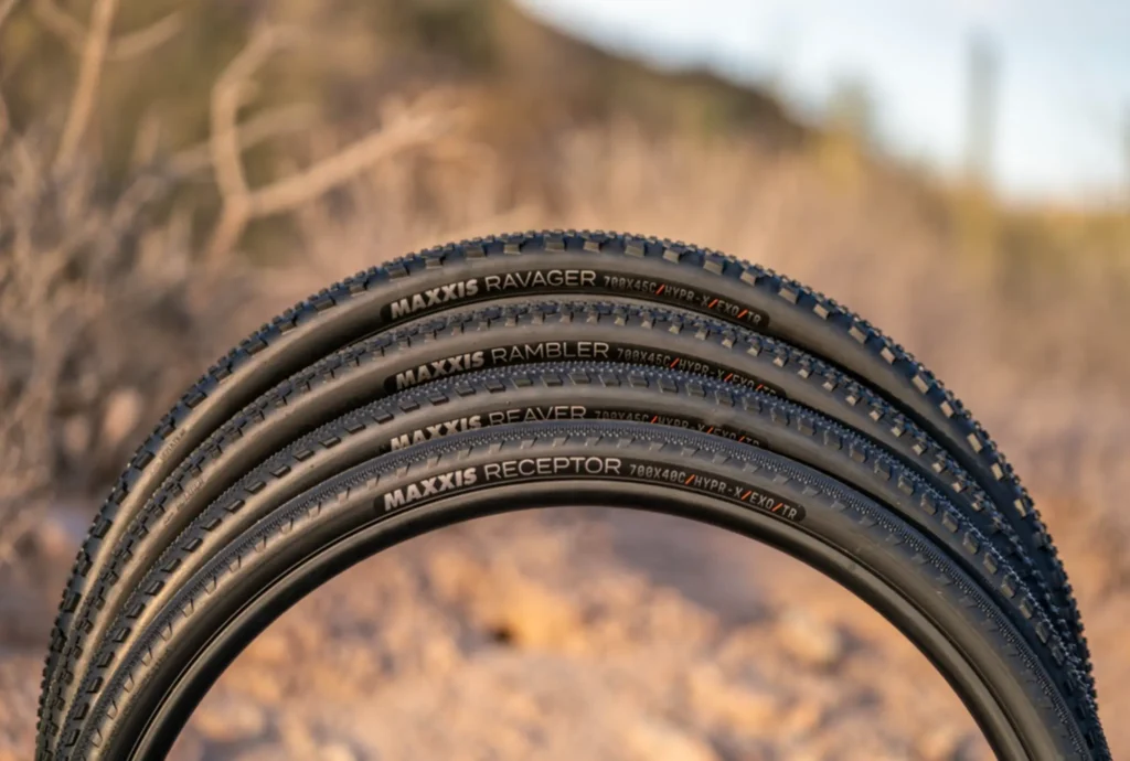 Гравійні покришки Maxxis