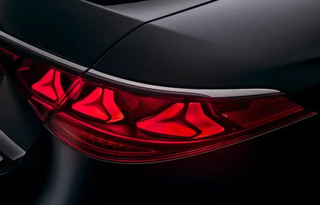 задні ліхтарі Mercedes-Benz S-Class 2027